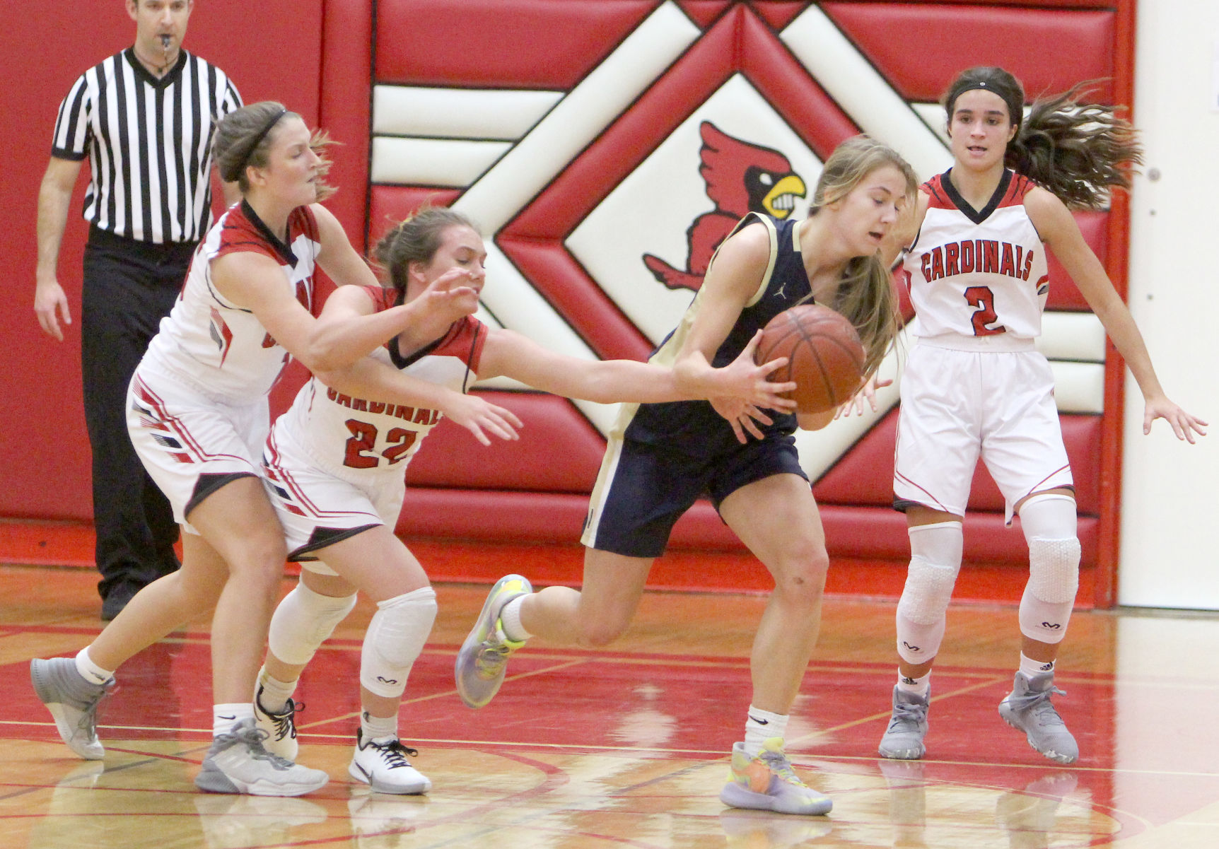 La Crosse Aquinas at Chi-Hi girls basketball 11-22-19
